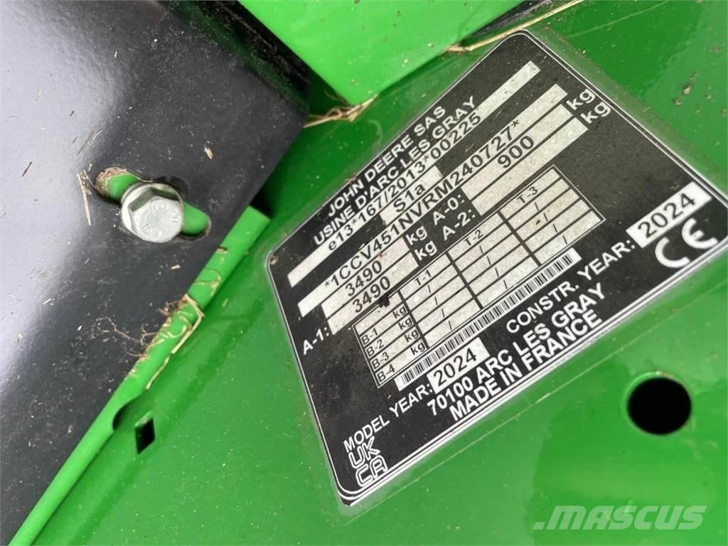 John Deere V451M Lisy na okrúhle balíky