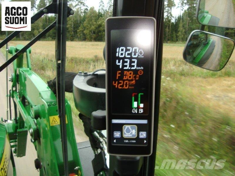 John Deere 512 5R Traktory