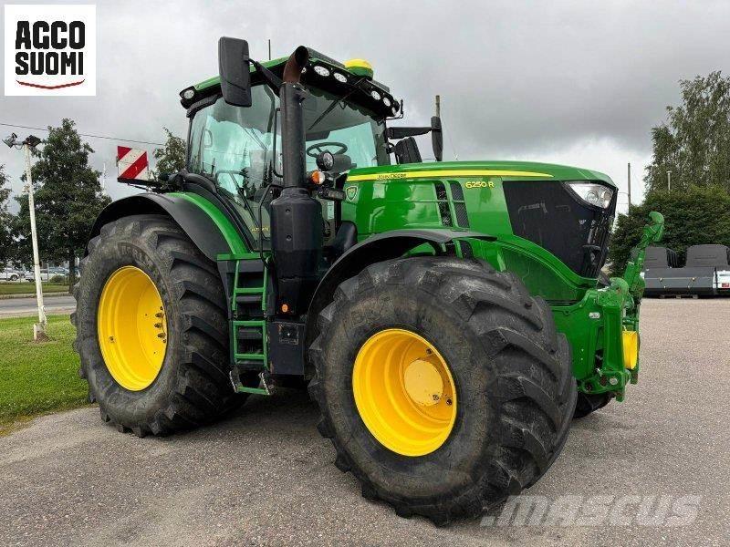 John Deere 6250 R Traktory