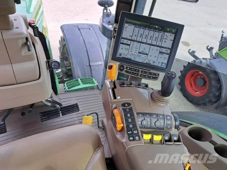 John Deere 7310 R Traktory