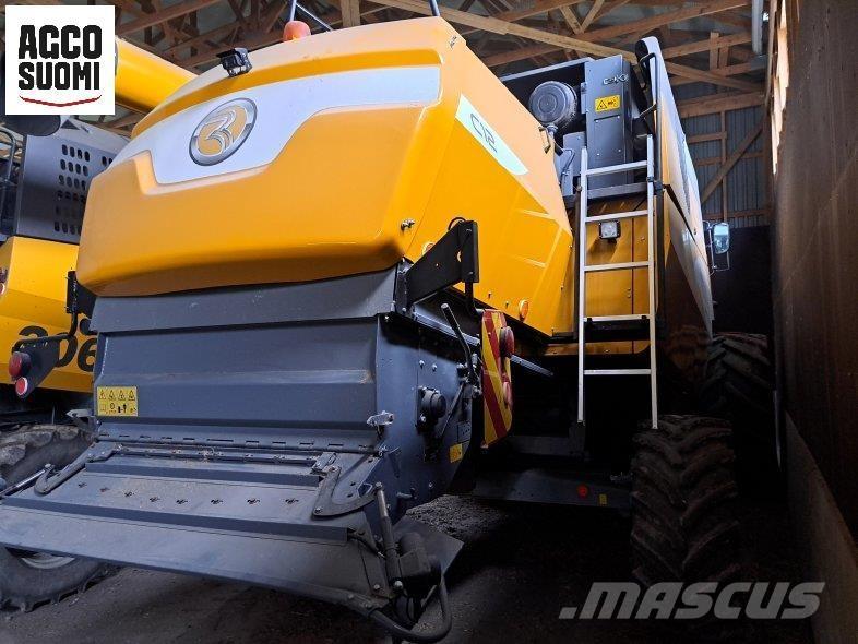 Sampo-Rosenlew C12 Kombinované zberacie stroje