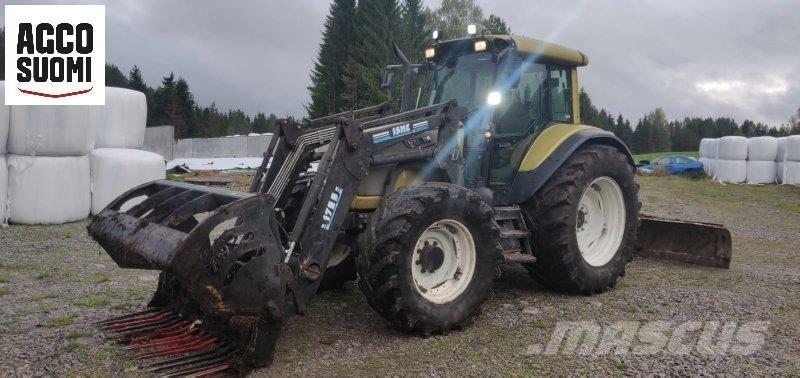 Valtra C120 Traktory