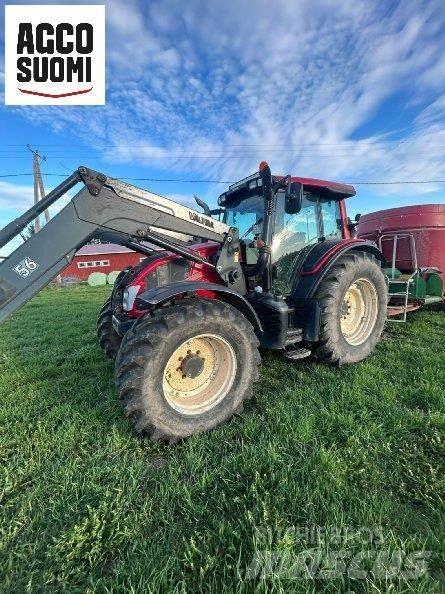 Valtra N143 HT Traktory