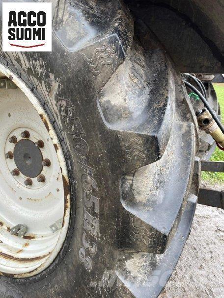 Valtra N163 VERSU Traktory