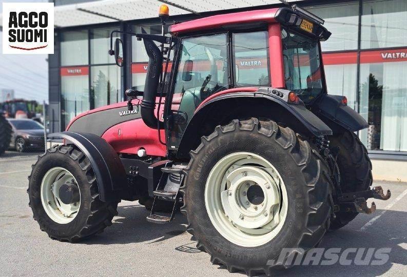 Valtra T151 A Traktory