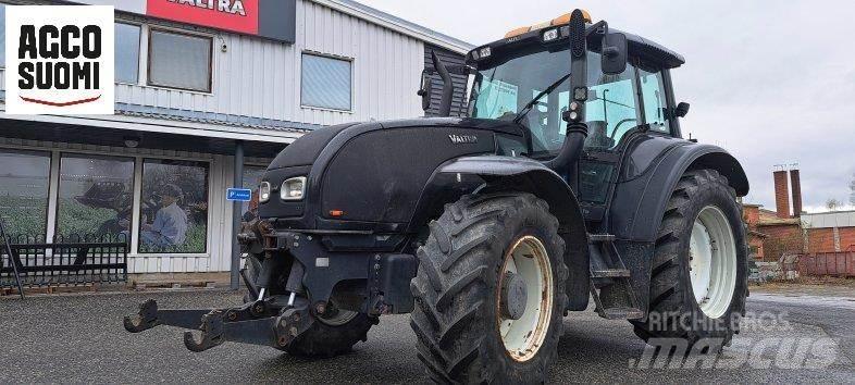 Valtra T170 Traktory