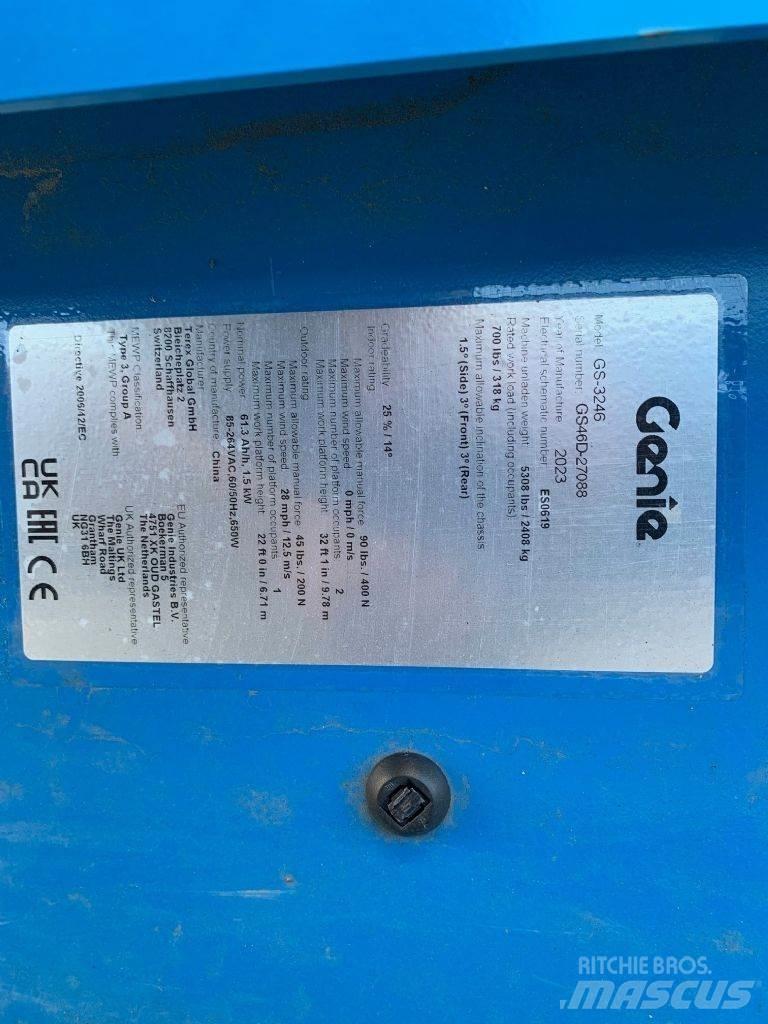 Genie GS-3246 Nožnicové zdvíhacie plošiny