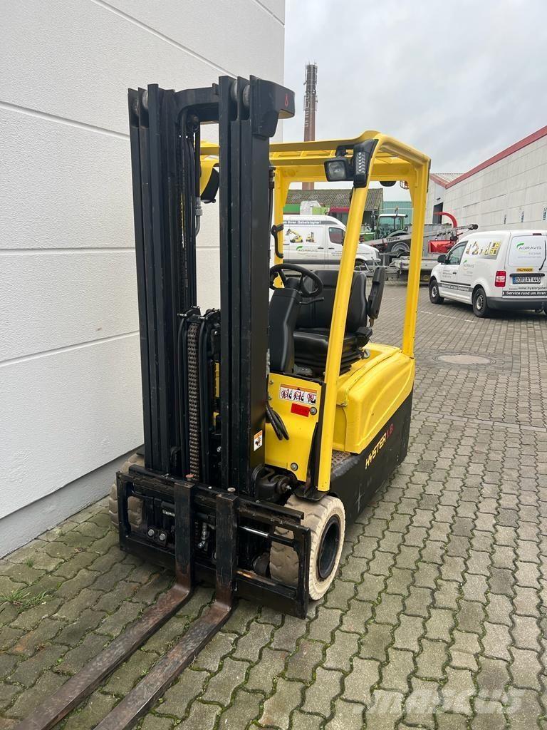 Hyster J 1.8 XNT Akumulátorové vozíky