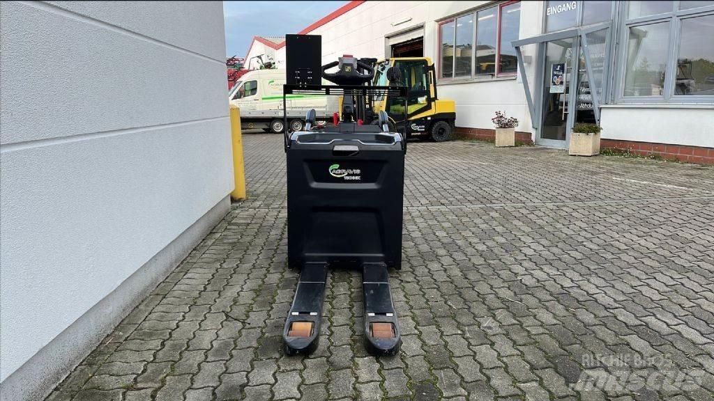 Hyster P 2.0 S Nízkozdvižný vozík