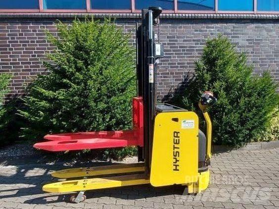 Hyster S 1.4 IL Ručne vedené vysokozdvižné vozíky