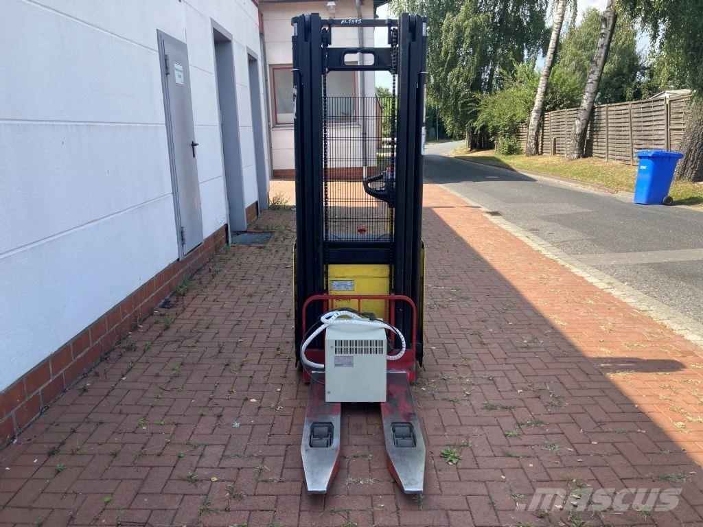 Hyster S 1.6 AC Ručne vedené vysokozdvižné vozíky