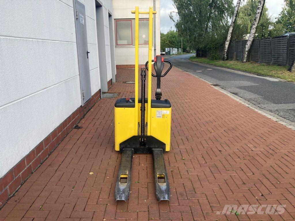 Hyster SC 1.0 Ručne vedené vysokozdvižné vozíky