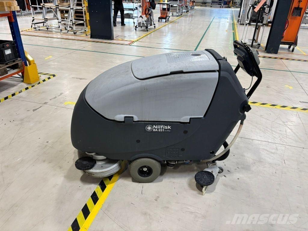 Nilfisk BA 651 Zametacie stroje