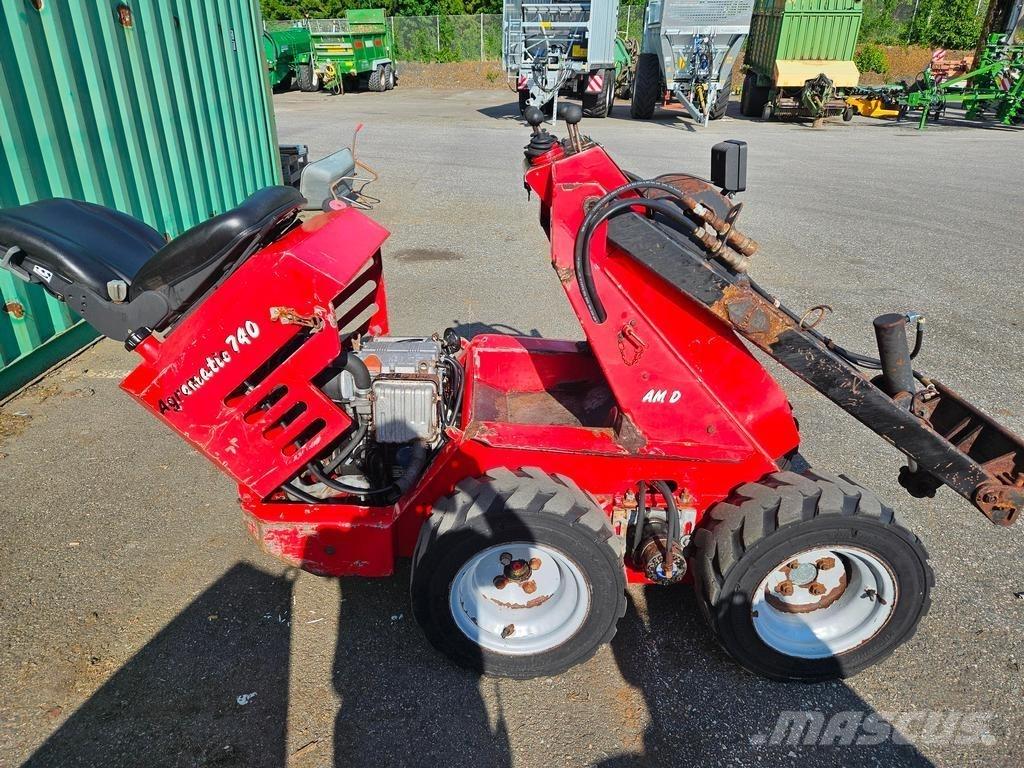 Agromatic  Viacúčelové nakladače