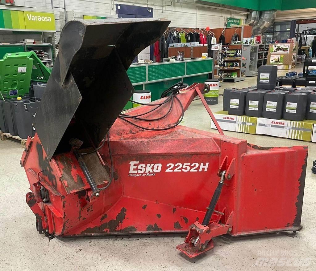 Esko 2252H Snehové frézy