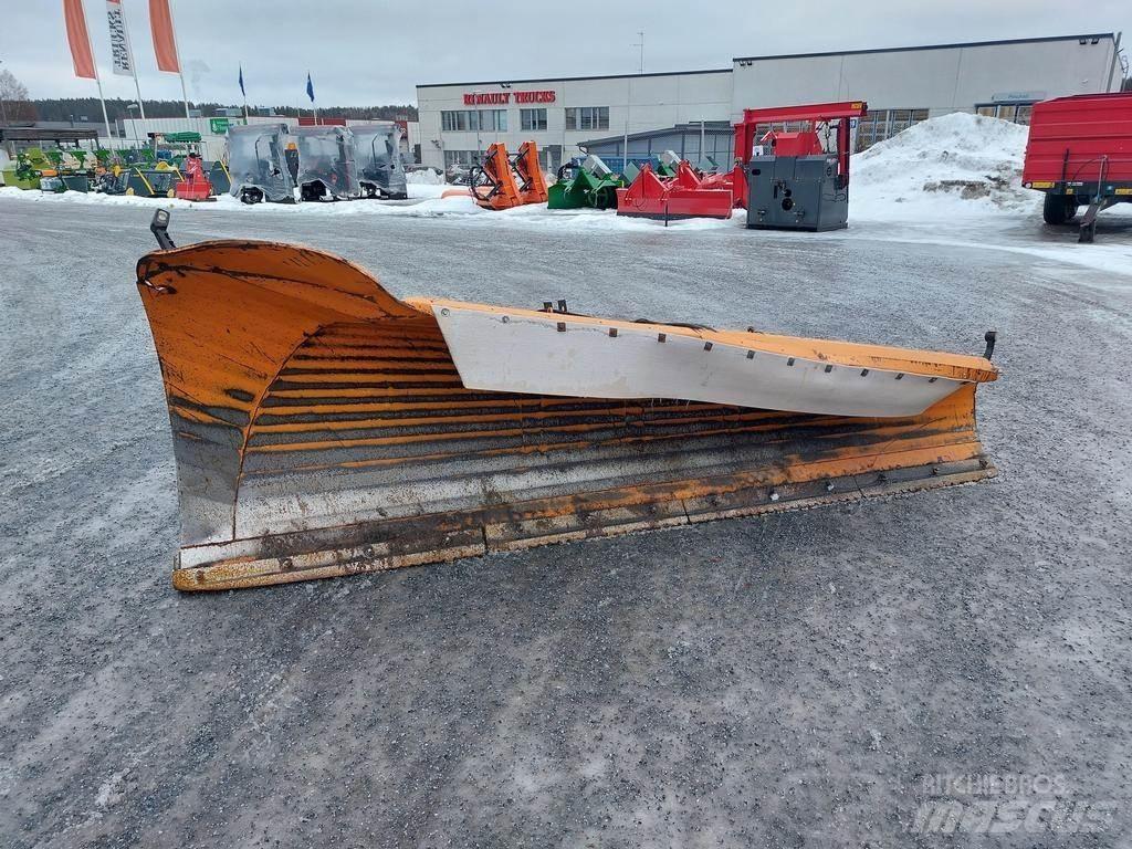 FMG AA380 Snežné pluhy, predné snežné radlice