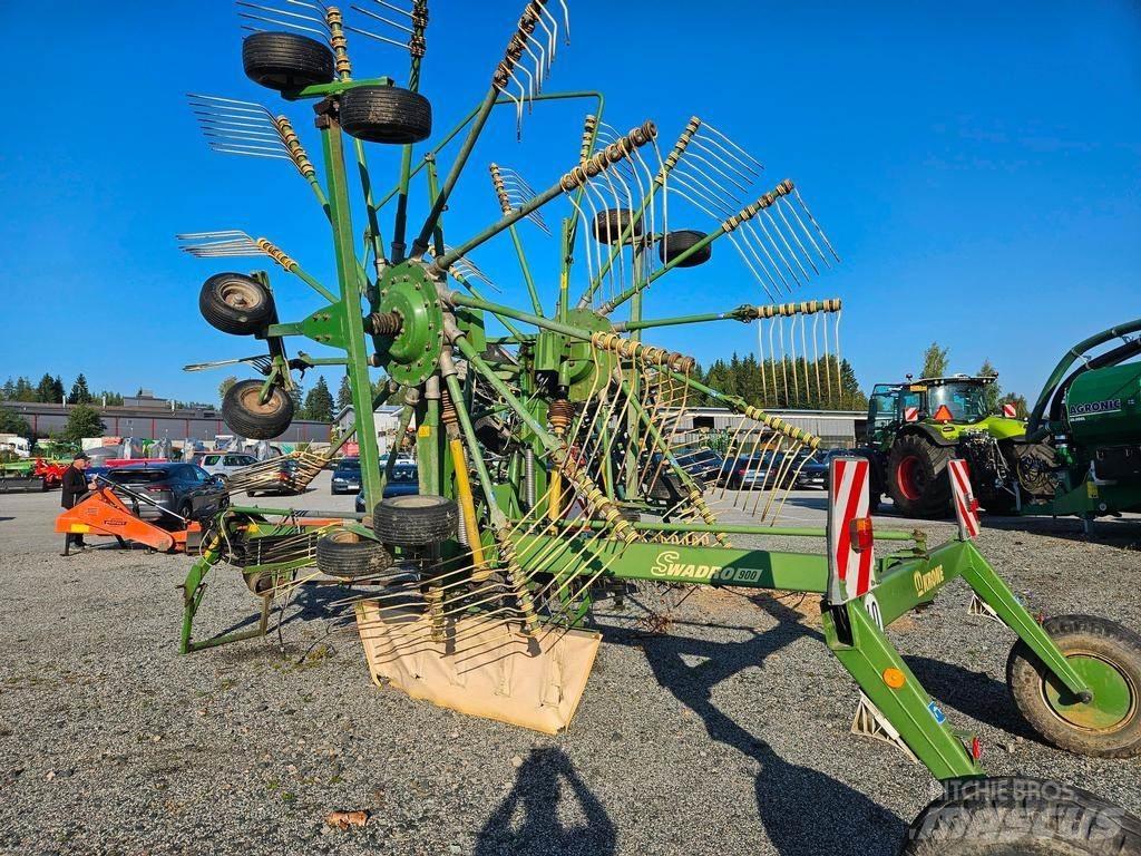 Krone 900 Obracače a zhrabovače sena