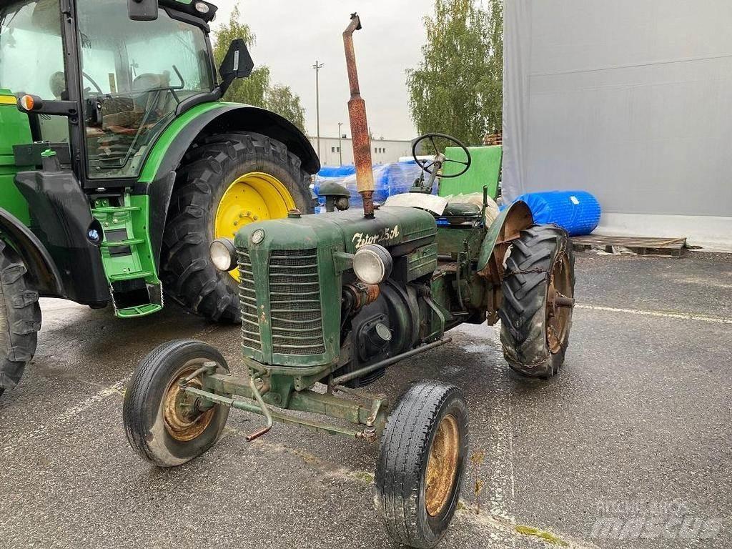 Zetor A25 Traktory