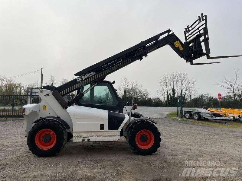 Bobcat T3093S Teleskopické manipulátory