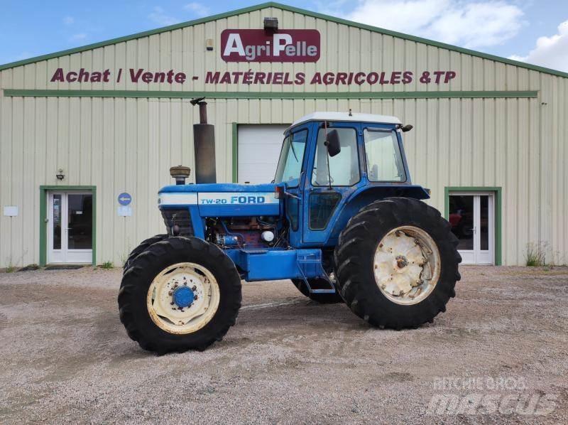 Ford TW20 Traktory