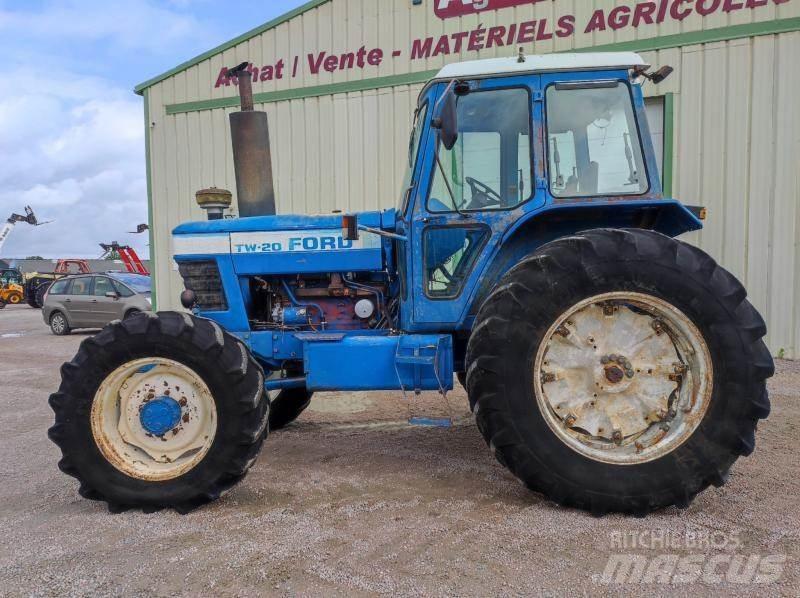 Ford TW20 Traktory
