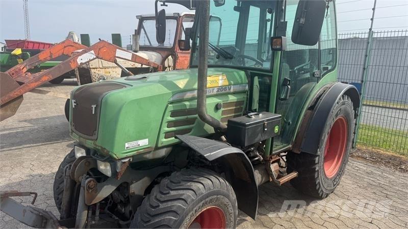 Fendt 206 V Traktory