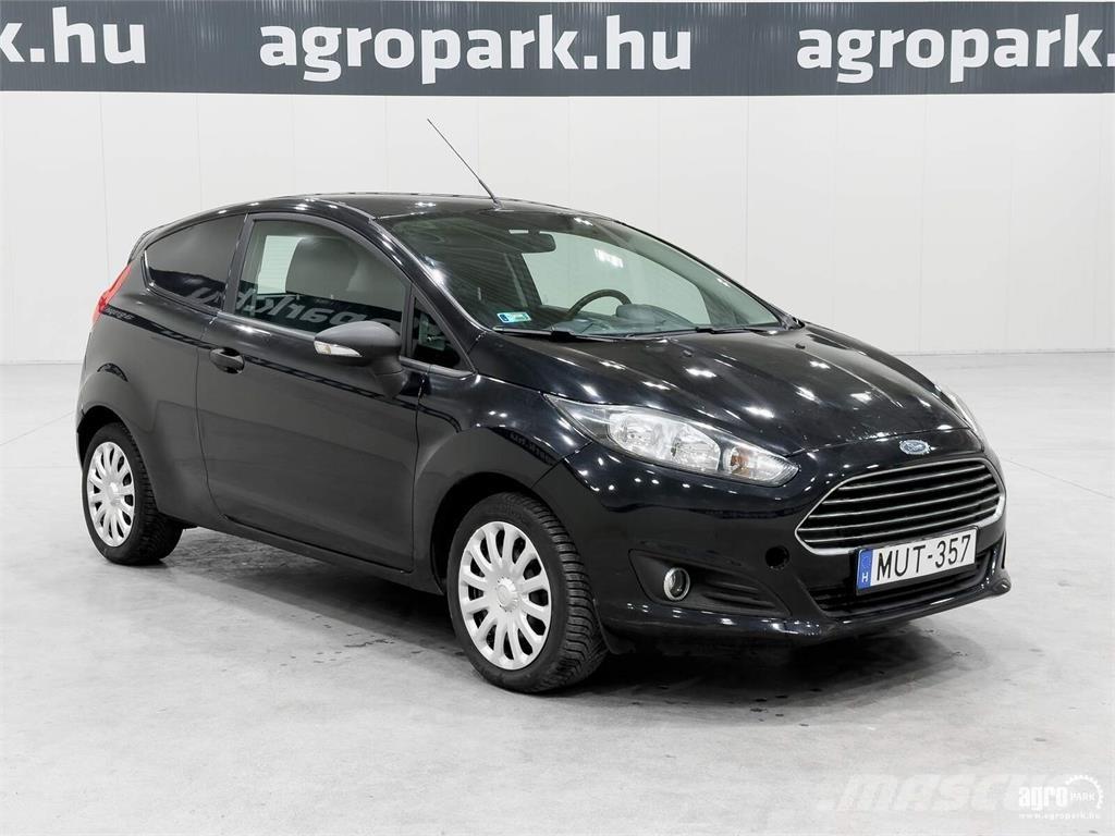 Ford Fiesta Automobily