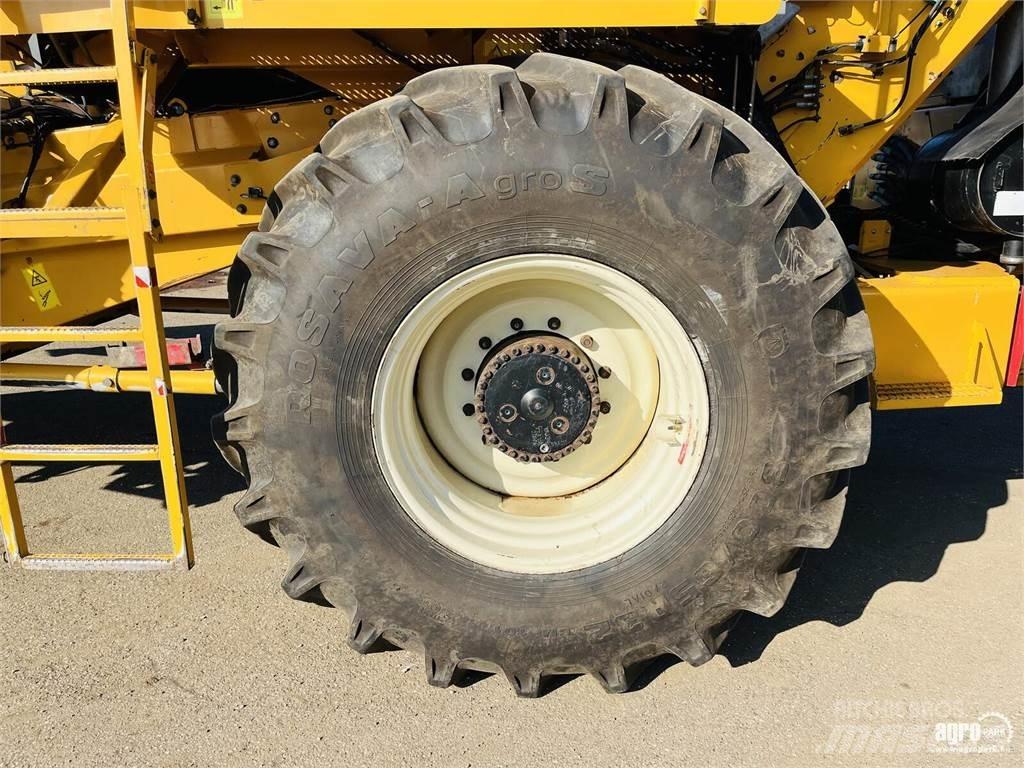 Oxbo 2480 Kombinované zberacie stroje