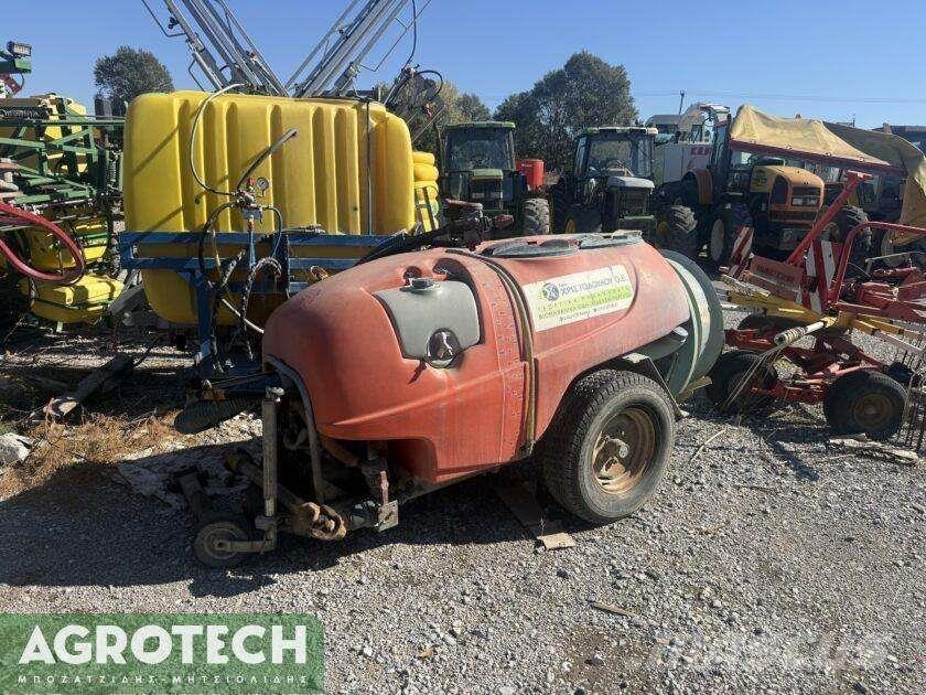  800 λίτρα Traktory