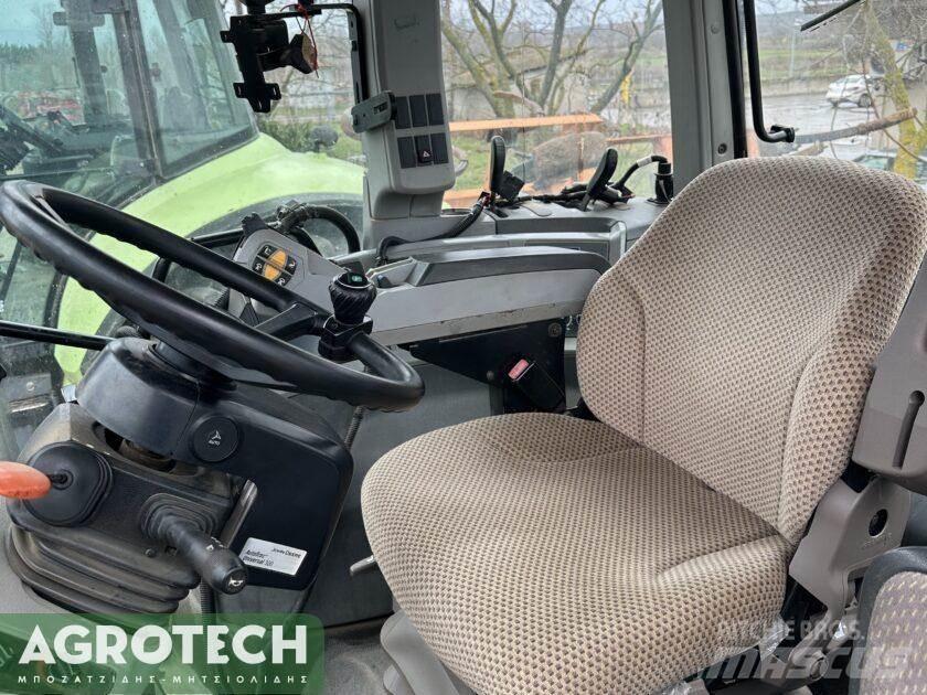 CLAAS AXION 820 Traktory