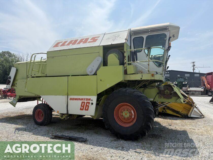 CLAAS Dominator 96 Traktory