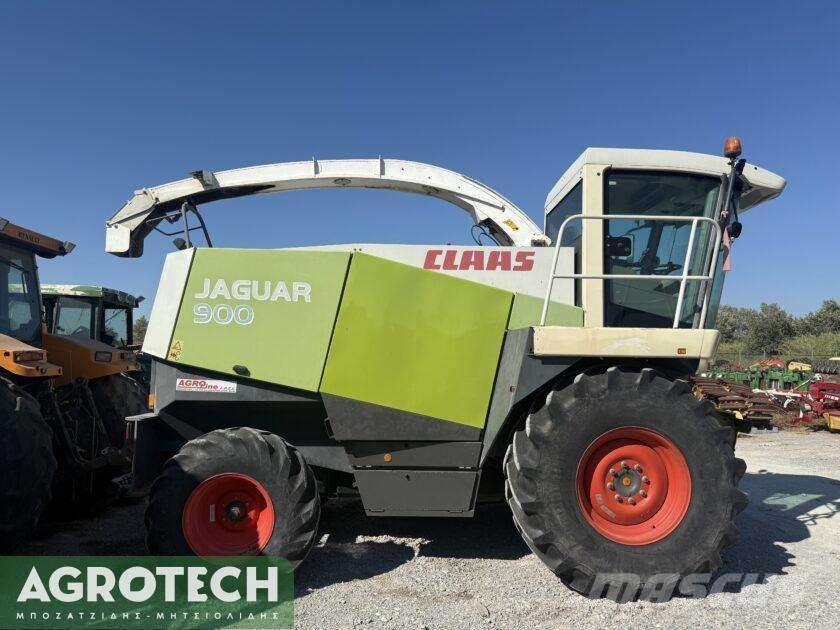 CLAAS JAGUAR 890 Traktory