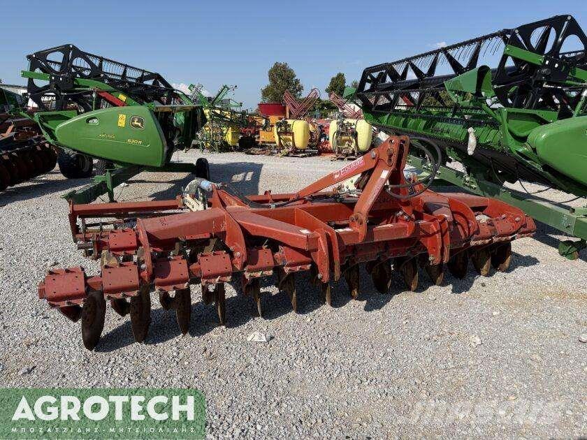  Foukas VIBPRO 400 Traktory