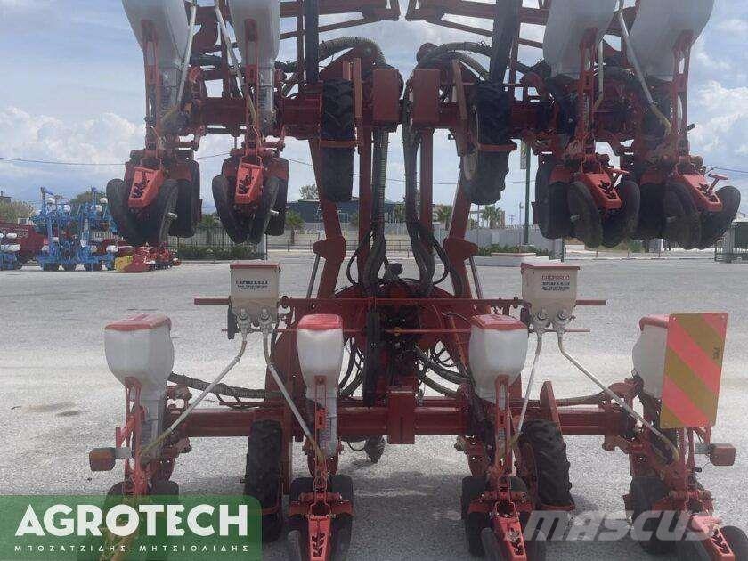 Gaspardo MANTA 8rows Traktory