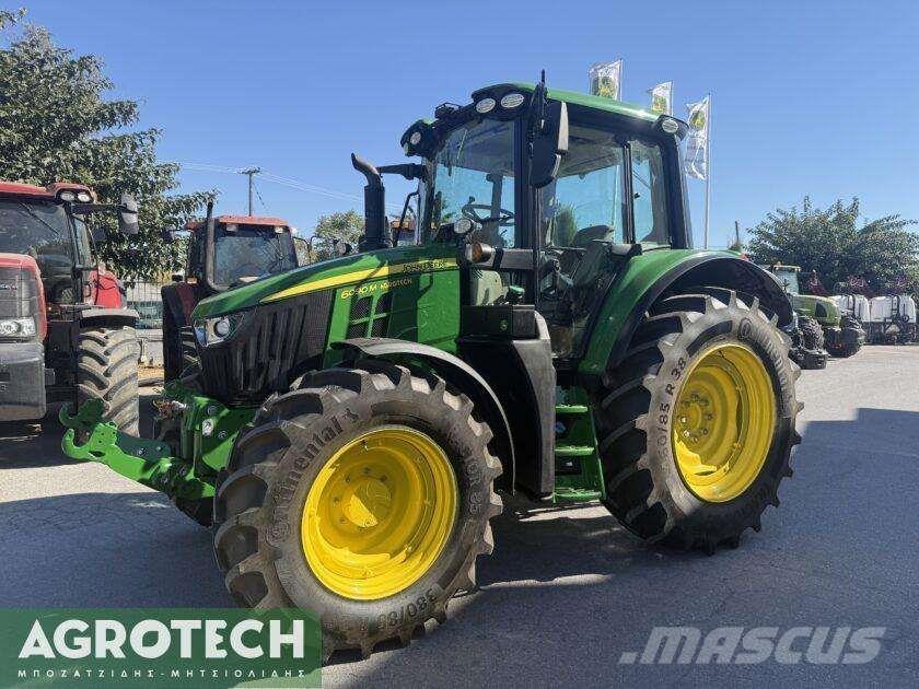 John Deere 6090M Traktory