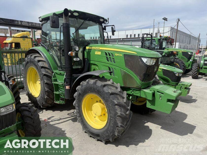John Deere 6140R Traktory