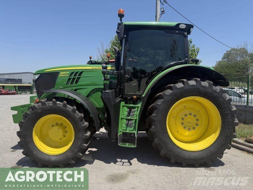 John Deere 6190R Traktory