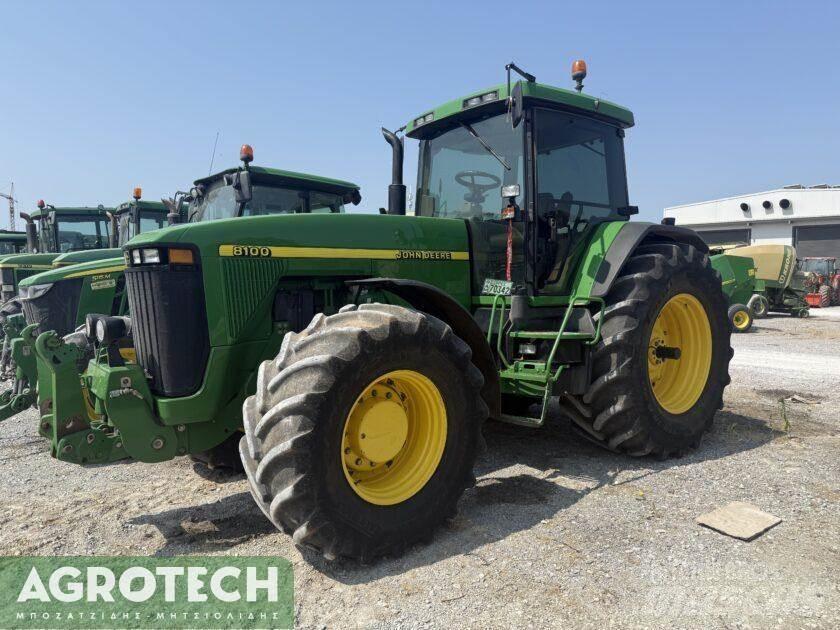 John Deere 8100 Traktory