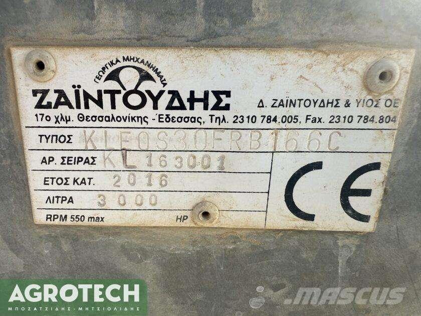  KLEOS 30FRB Traktory