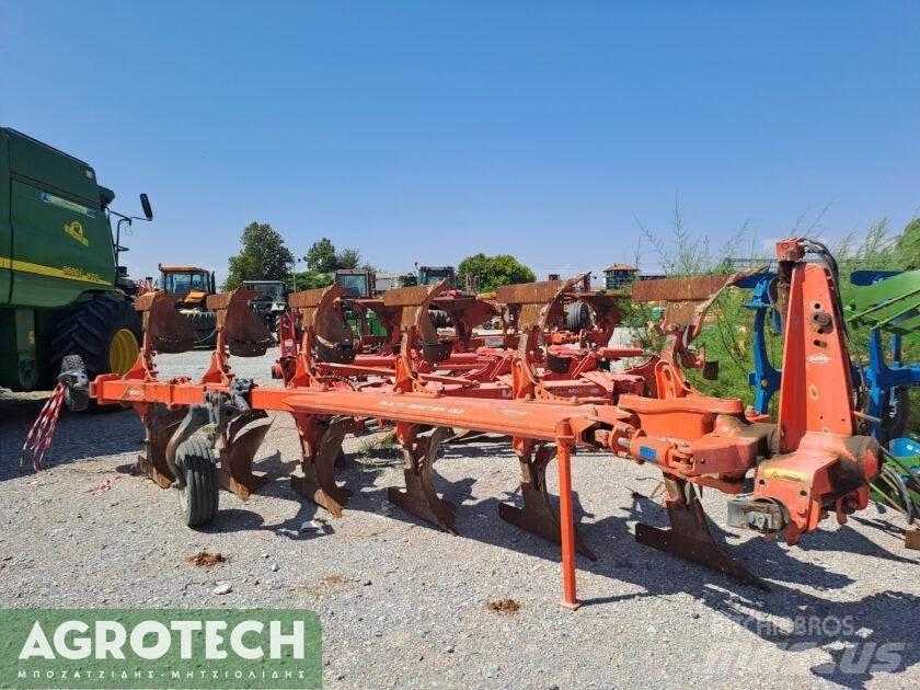 Kuhn MultiMaster 151 Traktory