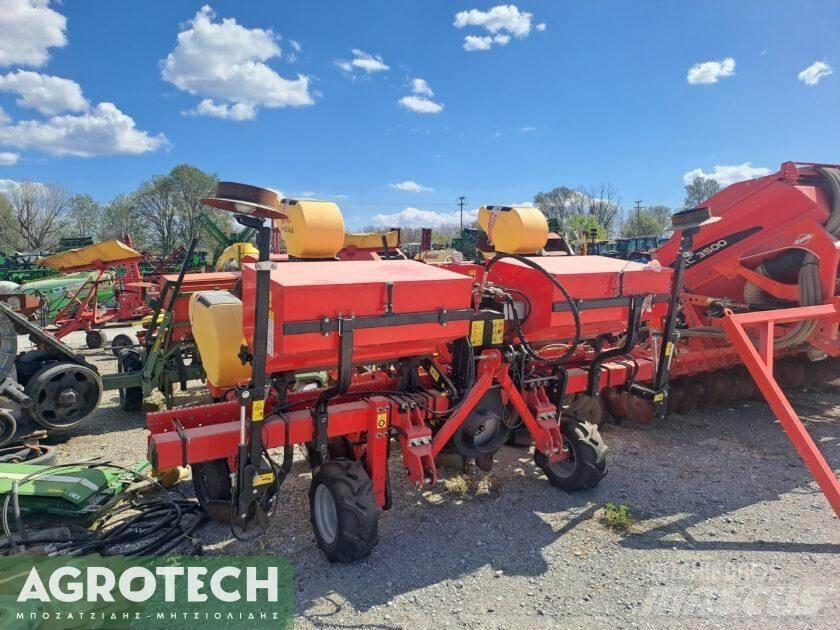 MaterMacc MS 8200 Traktory