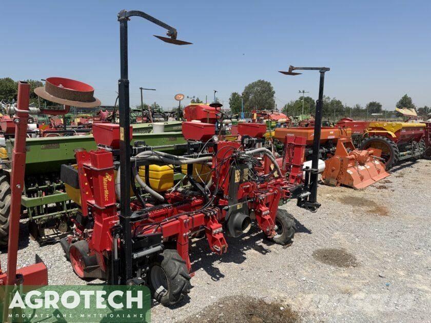 MaterMacc MS 8230 Traktory