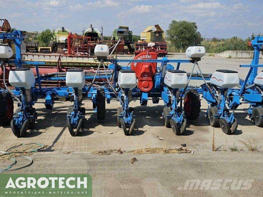 Monosem NG Plus 4M Traktory