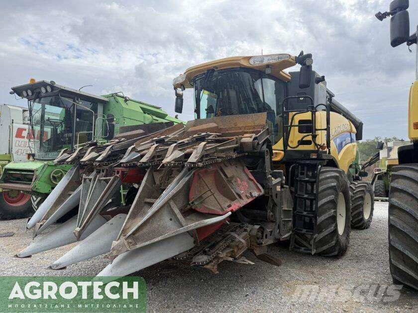 New Holland CX 8070 Traktory