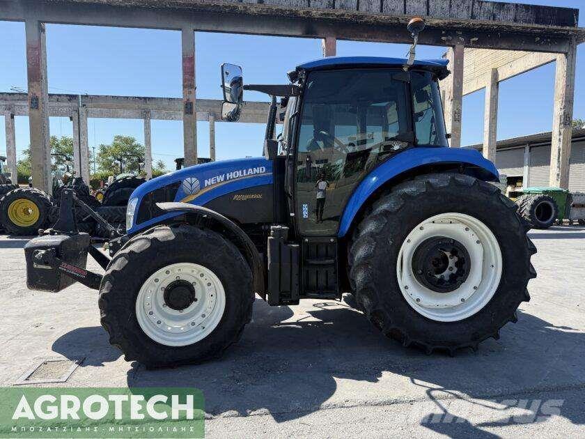 New Holland T5.85 Traktory