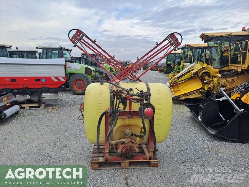  NK 1000 Traktory