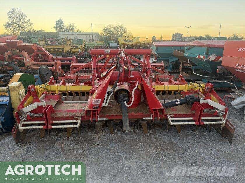 Pöttinger  Traktory