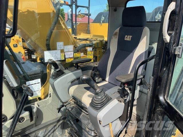 CAT 320EL Pásové rýpadlá