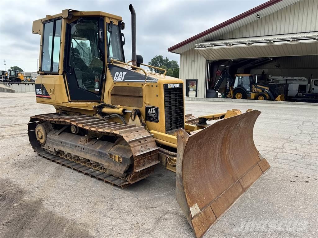 CAT D5G XL Pásové dozéry