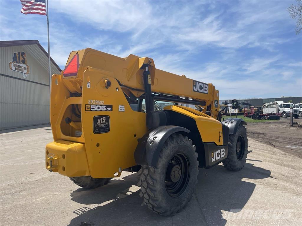 JCB 506.36 Teleskopické manipulátory